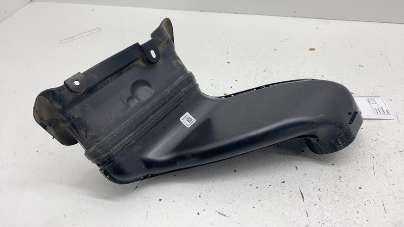 ⭕ 2018-2024 Lincoln Navigator Engine Air Cleaner Hose Pipe Duct FL34-9