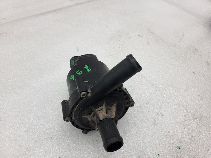  2012-2015 Tesla Model S MS Auxiliary Water Coolant Battery Cooling Pump Assembly