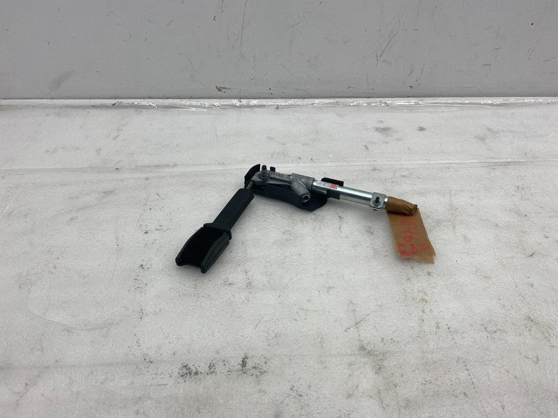 100526500B ⭕ 12-15 Model S Front Right Seat Belt Outboard Lap Pre-Tensioner RH 1005265-00-B
