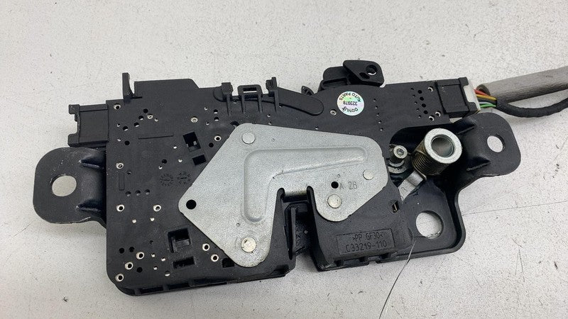 2019 BMW 530e G30 Rear Tailgate Trunk Lid Lock Latch Actuator Mechanis
