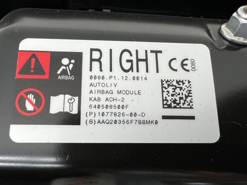 1077826-00-D ❇️17-23 Tesla Model Y 3 Right Knee Airbag Passenger Safety Module RH OEM 1077826