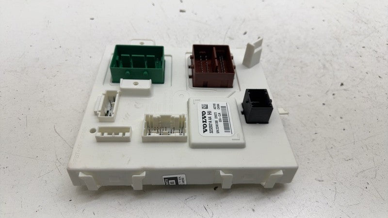 32320214 ⭕ 2021-2023 Polestar Polestar 2 Body Computer Control Module BMC Unit 32320214