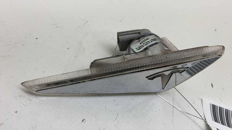 ⭕ 2012-2020 Tesla Model S Front Right Fender Side Marker Light Repeate