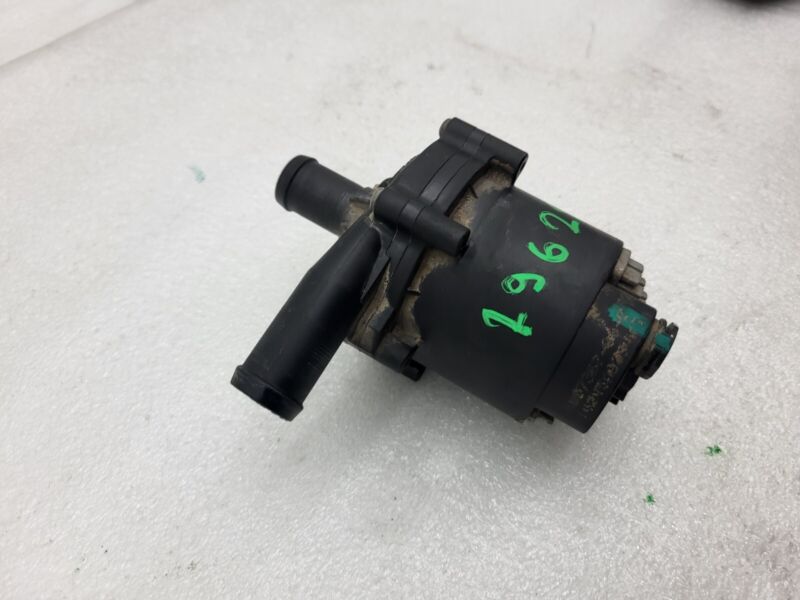 2012-2015 Tesla Model S MS Auxiliary Water Coolant Battery Cooling Pump Assembly