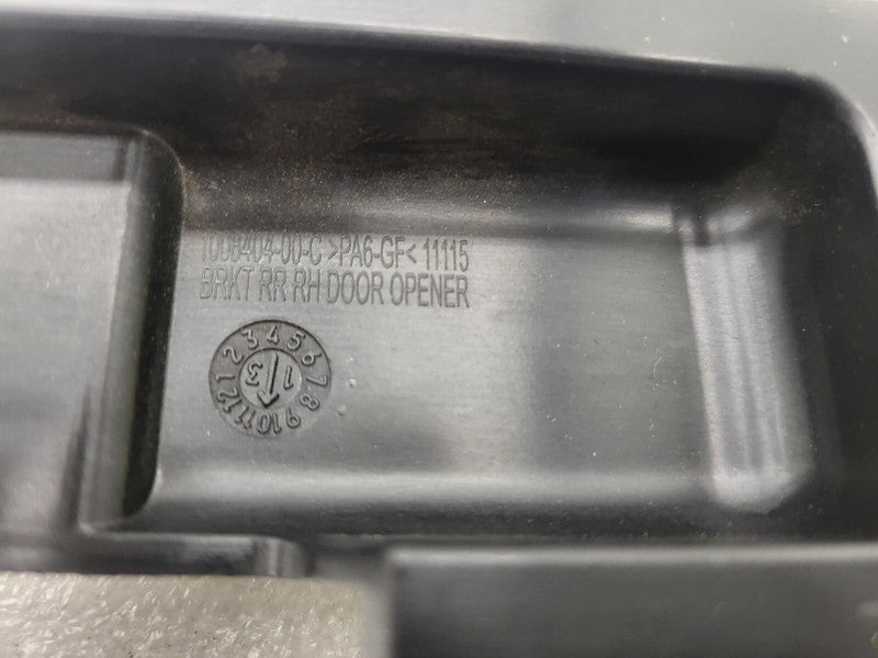 1008404 00 C ⭕ 2012-2020 Tesla Model S Rear Side Door Opener Mount Bracket Right 1008404-00-C