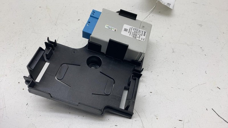 ⭕ 2018 BMW i3 I01 Fuel Tank Control Module Unit w/ Support Mount Brack