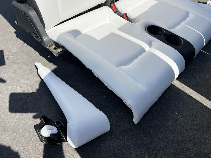 1456943-99-E ⭕ 2020-2022 Tesla Model Y MY Three Row 7-seater Interior Seat Cushion Assy White