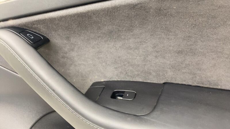 1593863-00-A ⭕ 2021-2023 Tesla Model 3 Front Right Interior Door Panel Trim Card 1593863-00-A