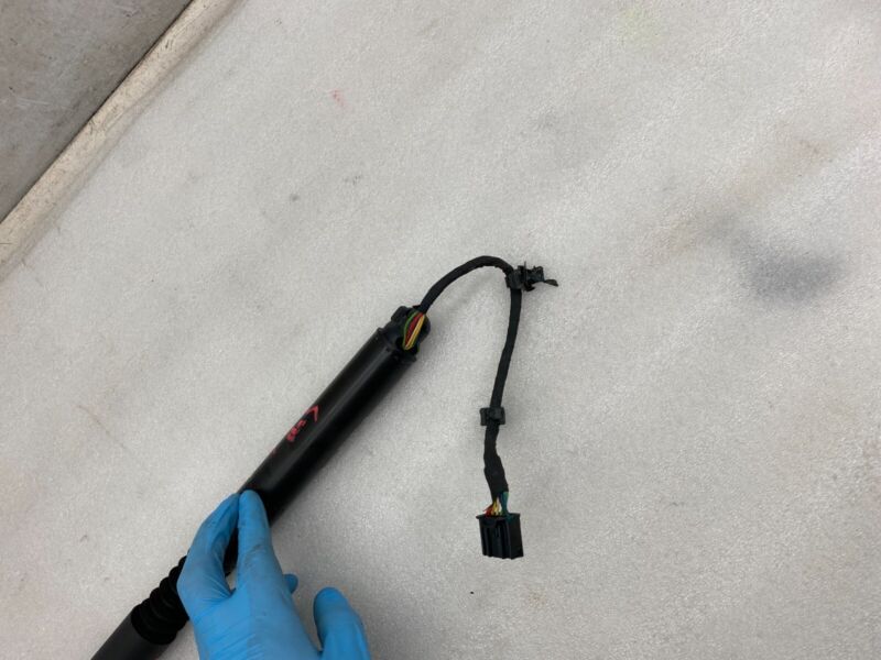 106344100C ⭕16-23 Model X Rear Left/Right Secondary Falcon Door Lift Gas Strut 1063441-00-C