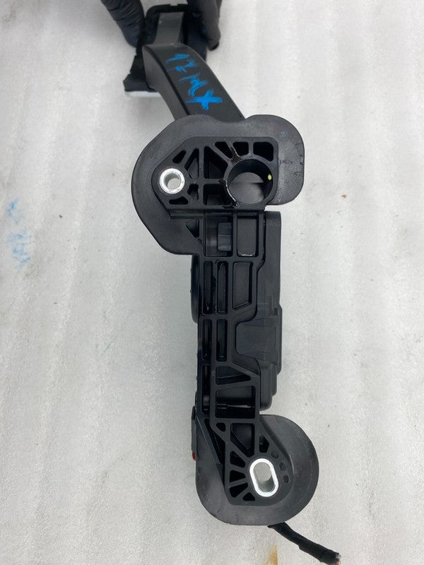 BE5C9F836AA ⭕ 2016-2020 Tesla Model S X Accelerator Throttle Pedal Assembly OEM BE5C9F836-AA