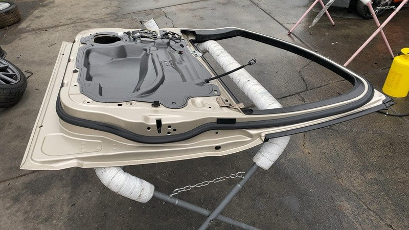 2013-2018 Ford C-Max Front Passenger Side Door Shell Panel Right RH As