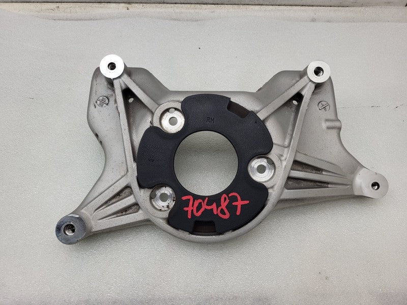 104403600B ⭕ 2017-2023 Tesla Model 3 M3 Front Right Upper Strut Mount Bracket 1044376-00-D