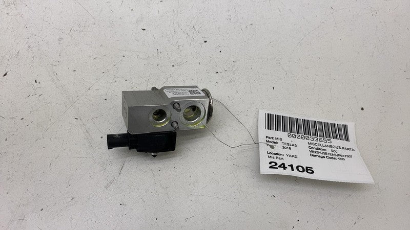 110187800A 17-23 Model 3 Air Conditioner AC HVAC Heater Core Valve Tube Sensor 1101878-00-A