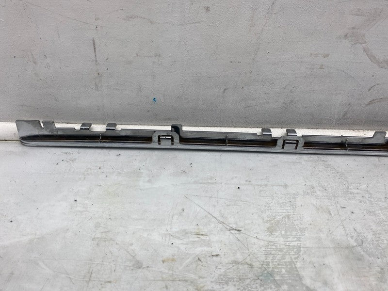 102504200E ⭕ 12-20 Tesla Model S Right Bright Rocker Molding Sill Trim Panel 1025042-00-E