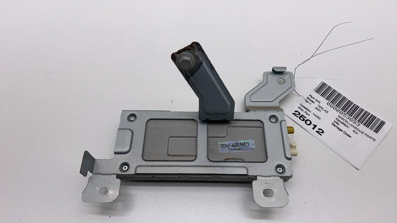 1622932 00 B 21-24 Tesla Model S Harman Becker HB Z511 FM/HD/SXM Radio Tuner Control Module
