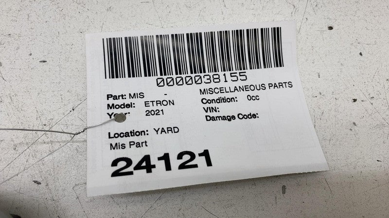 8W0947111 ⭕19-23 Audi E-Tron Quattro Rear Interior Overhead Roof Dome Light Lamp 8W0947111