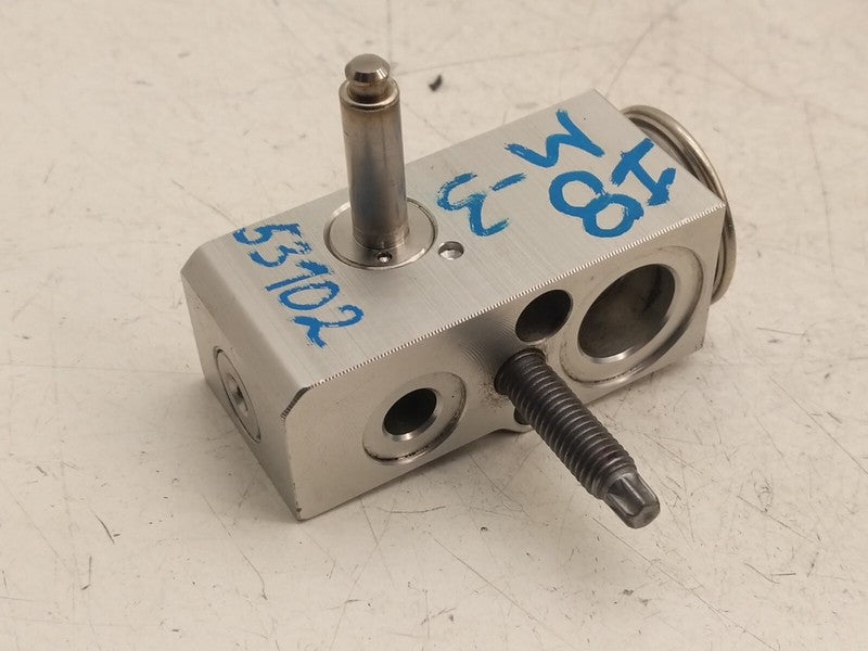 1101878 00 A ⭕ 17-23 Model 3 A/C HVAC Air Conditioner Heater Core Valve Sensor 1101878-00-A