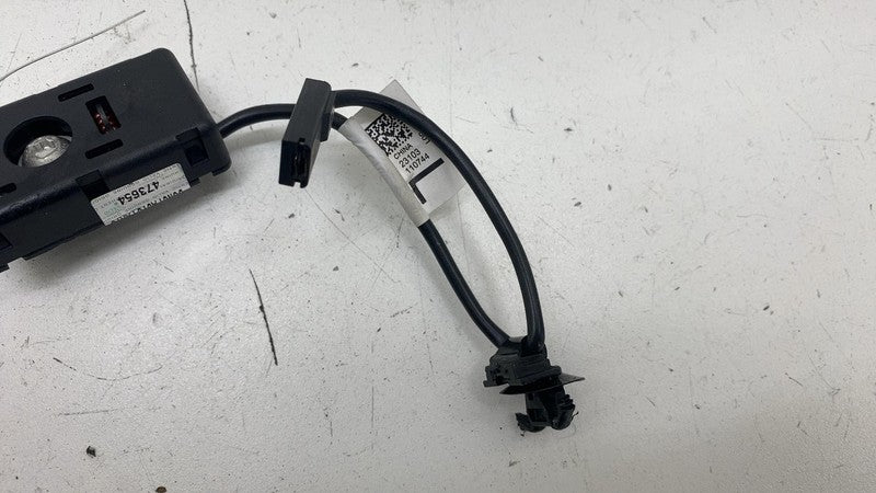 ⭕ 17-23 Model 3 Y Rear Left Radio Antenna Noise Filter Amplifier LH 15