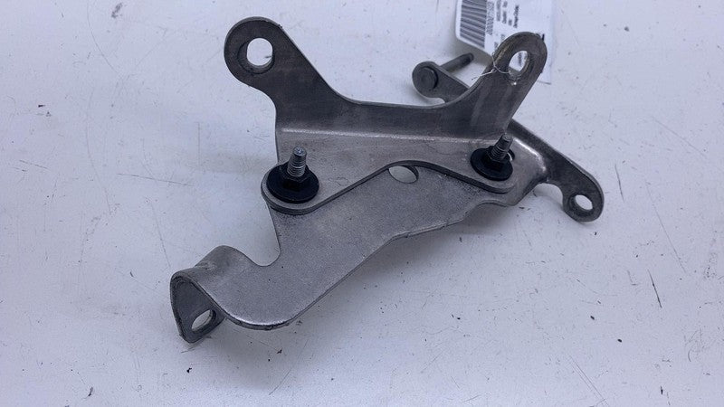⭕ 2019-2025 Chevy Silverado 1500 Pickup Mounting Support Bracket Mount