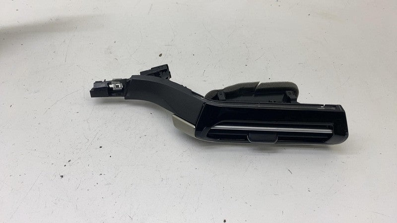 11K 947 095 A ⭕ 2021-2023 ID.4 Front Right Dash Center Bezel Trim Cover & Air Vent 11K947095A