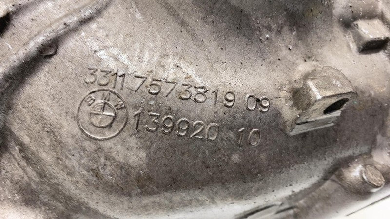 7573819 09 2021 BMW 530e G30 Rear Axle Differential Carrier Assembly 7573819 09 OEM
