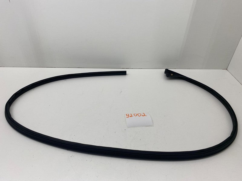 149767800C ⭕ 2020-2022 Tesla Model Y Passenger Side Body Header Seal Right RH 1497678-00-C