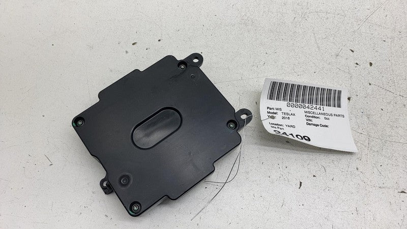 ⭕2016-2020 Tesla Model X Rear Falcon Controller Door Control Module 10