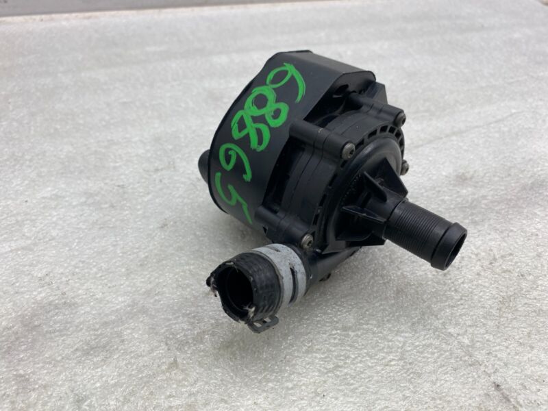 2016-2020 Tesla Model S X Cooling System Auxiliary Water Coolant Pump FWD Assy