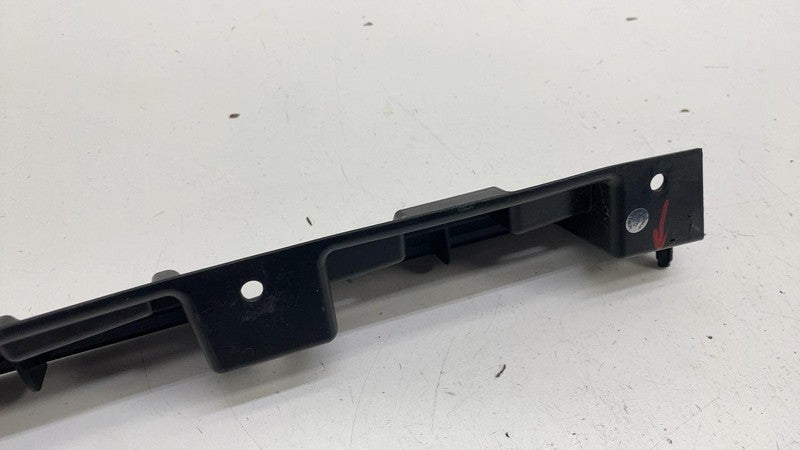 1783431-00-C ⭕ 2024 2025 Tesla Cybertruck  Front Right Side Fender Flare Carrier 1783431-00-C