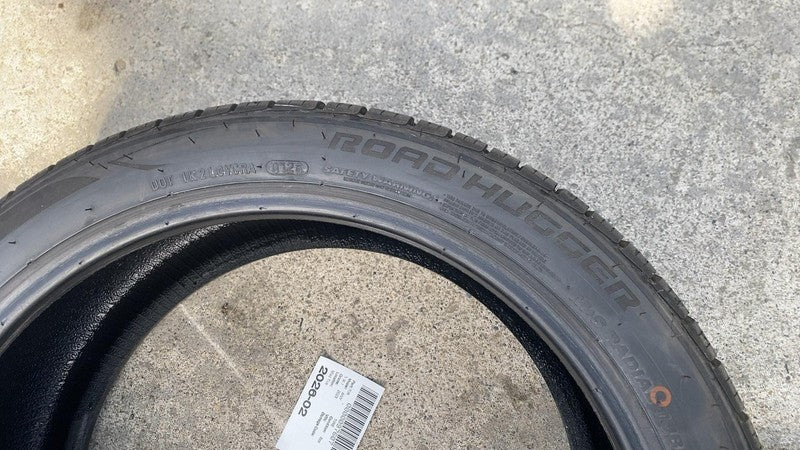 ⭕ Road Hugger 235/40R19 96V Tubeless Radial Tire