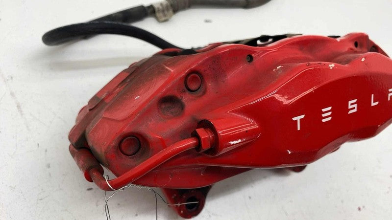 ⭕ 12-20 Tesla Model S Front Passenger Side Caliper Red w/ Brake Hose L