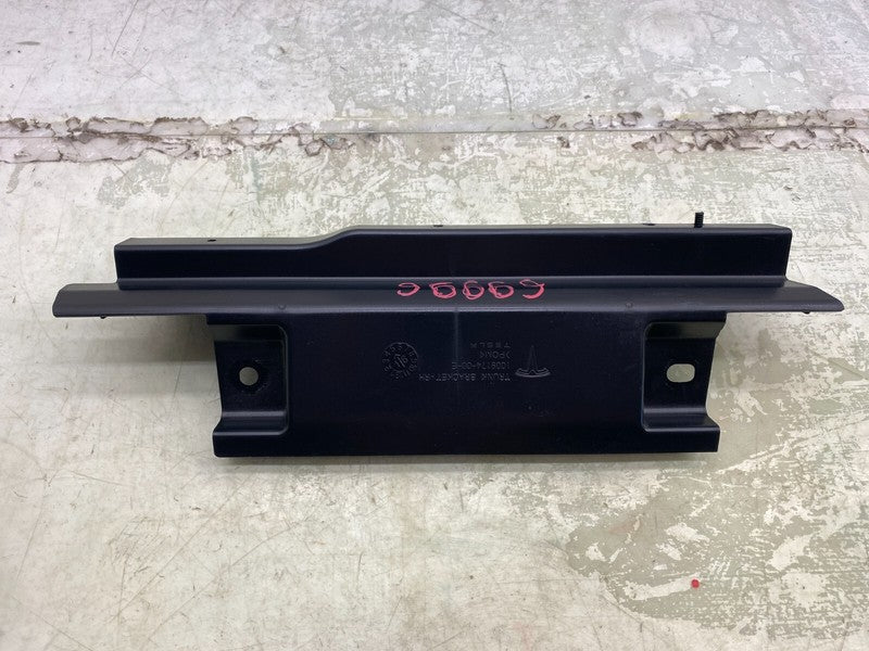 1009174 00 E ⭕12-20 Model S Rear Passenger Side Trunk Carpet Mount Bracket Right 1009174-00-E