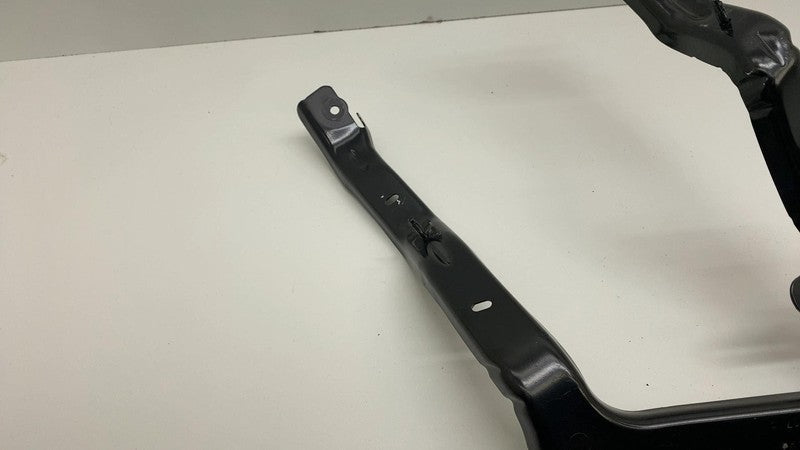 2024 Tesla Cybertruck Rear Driver Side Diffuser Mount Bracket Left 180