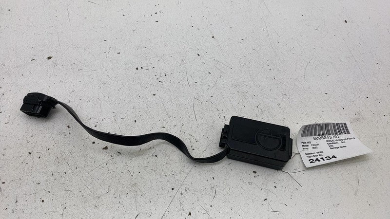 ⭕2020 2021 2022 2023 Chrysler Pacifica Fleet Vehicle Tracking Device 9