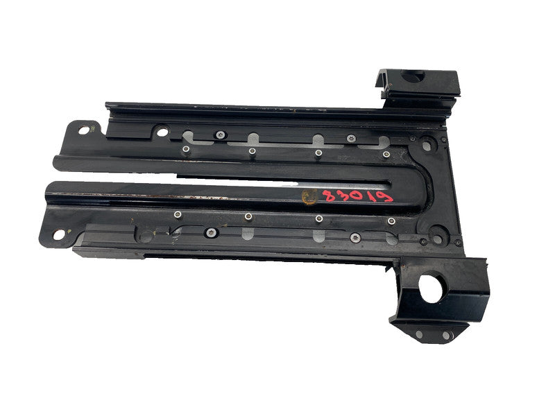 105971700B ⭕2016-2020 Tesla Model X Rear Left 2nd Row Seat Frame Plate Catcher 1059717-00-B