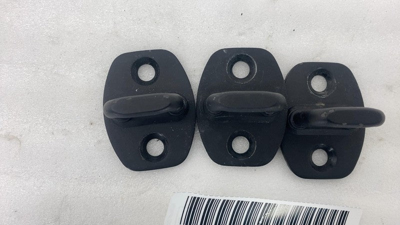 213101 ⭕2022-2024 Lucid Air Grand Touring Front or Rear Door Lock Latch Catcher Striker