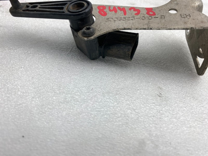 6006523 00 B ⭕ 16-20 Tesla Model X Rear Left Air Suspension Ride Height Sensor 1027971-00-A