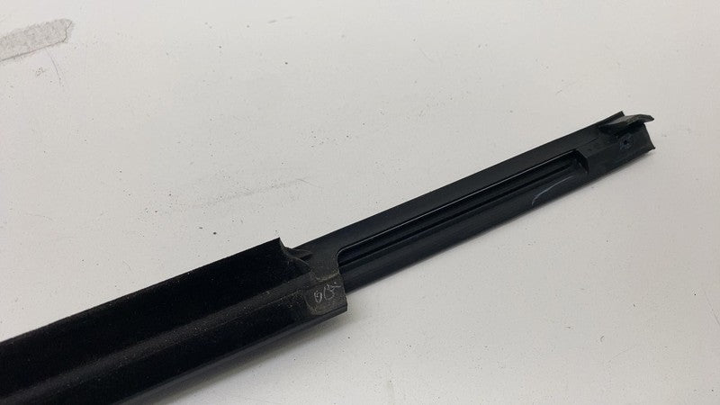 ⭕ 21-24 Ford Mustang Mach-E Rear Passenger Side Door Window Belt Molding Right