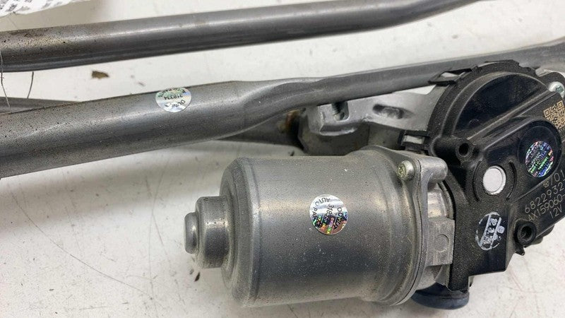 68229327AC ⭕ 2017-2025 Chrysler Pacifica Front Windshield Wiper Motor & Linkage 68229327AC