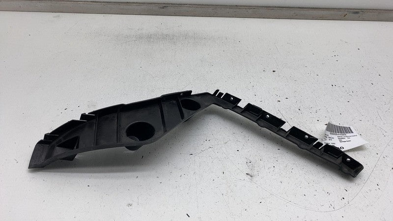 670102577 2017-2020 Maserati Levante Rear Passenger Bumper Support Mount Bracket Right RH