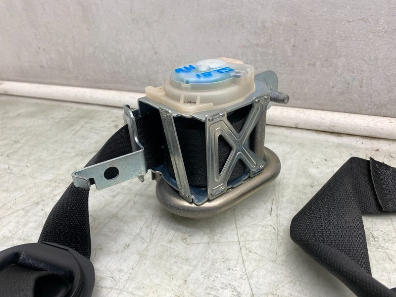 1079284-03-C ⭕ 16-20 Tesla Model S Front Right 1st Row Seat Belt & Retractor RH 1079284-03-C