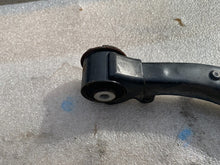 ⭕17-23 Tesla Model 3 Y Front Passenger Side Upper Control Arm Right 1044326-00-J
