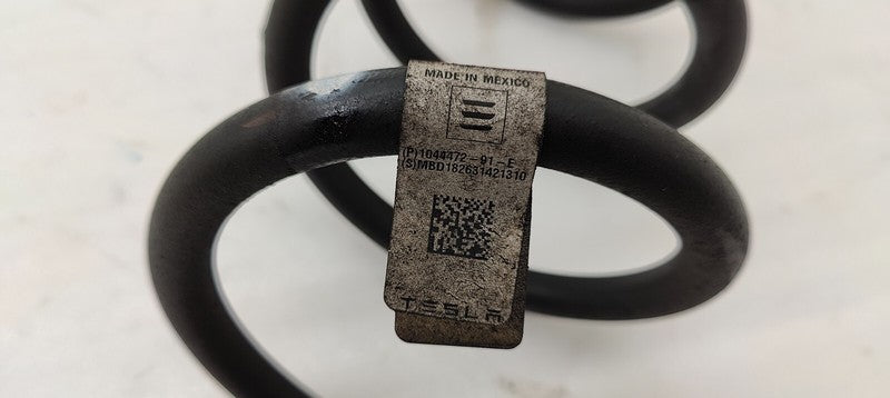 ⭕ 17-23 Model 3 Rear Left or Right Shock Strut Absorber Coil Spring 10