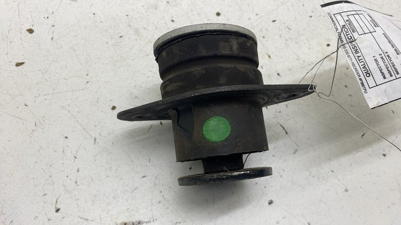 ⭕ 18-24 Lincoln Navigator Cabin Body Frame Mount Cushion Insulator 9L1