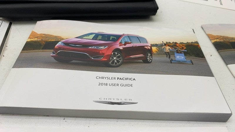 ⭕ 17-18 Chrysler Pacifica SET of Owners Manual Guide Handbook w/ Case Organizer