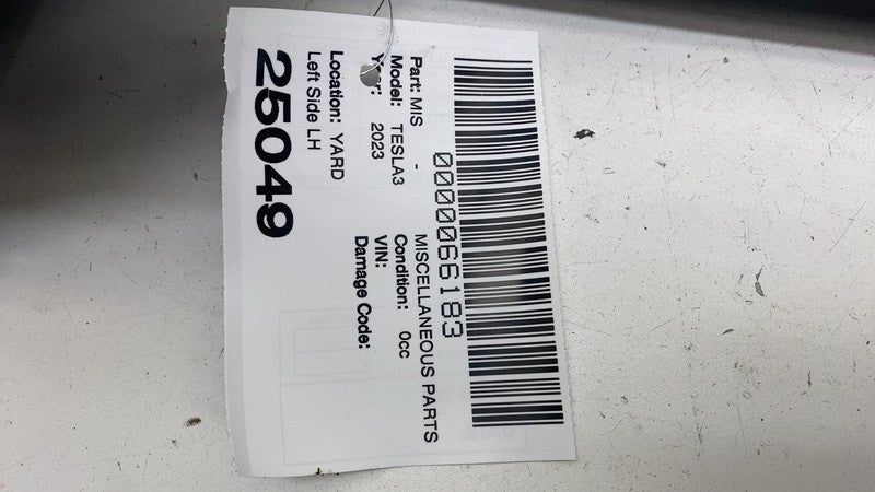 ⭕ 17-23 Model 3 Front Left Door Window Inner Belt Weatherstrip Seal 10