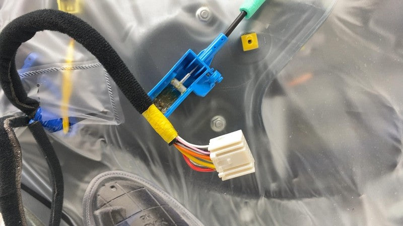 ⭕ 2022 2023 Hyundai Ioniq 5 Front Passenger Side Door Shell Panel Right Assembly