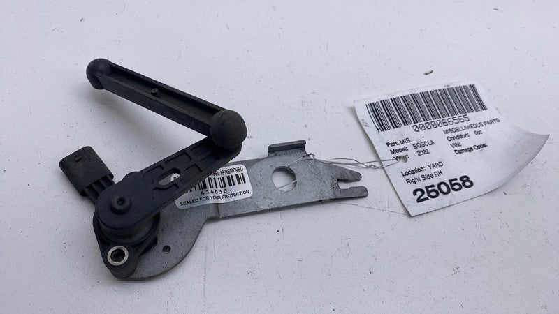 A 297 905 10 01 ⭕ 2022 Mercedes-Benz EQS 450+ Front Right Ride Height Level Sensor A0009053713