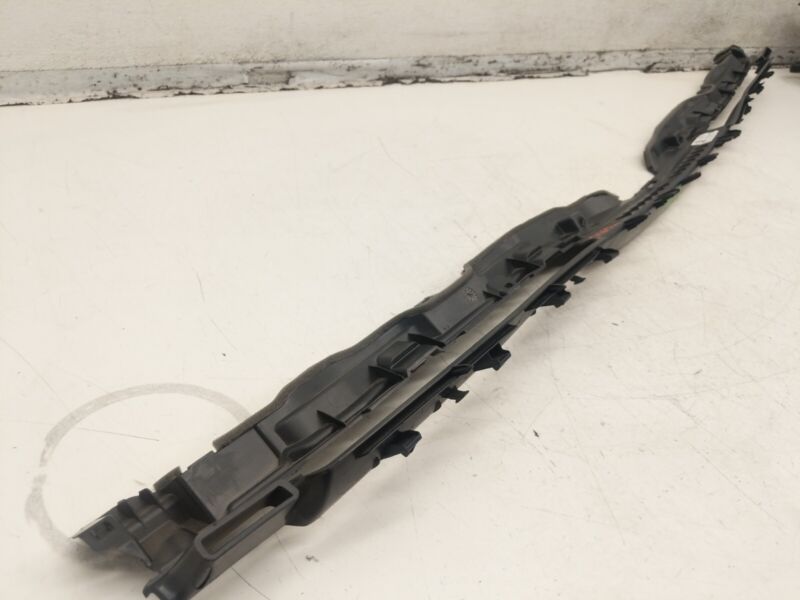 1624716 00 A ⭕ 2017-2022 Tesla Model 3 Y Instrument Panel Blow Finisher Bracket 1624716-00-A