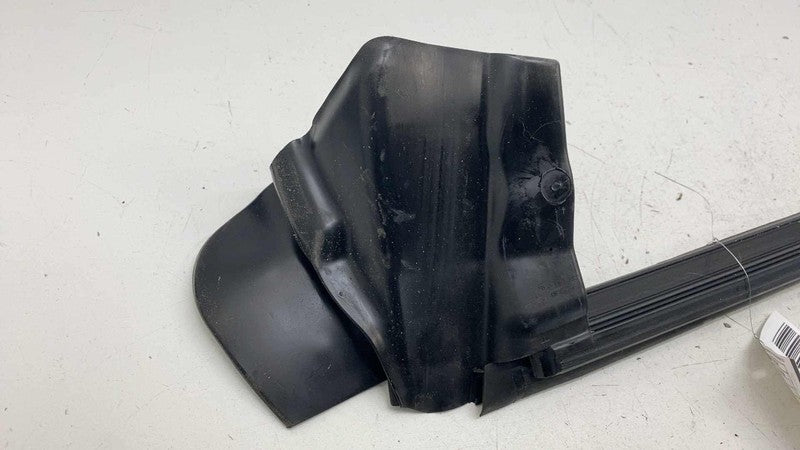 ⭕ 17-23 Model 3 Rear Right Door Window Inner Belt Weatherstrip Seal 10